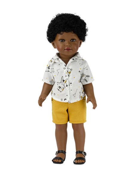 Karim con jeans corti gialli e camicia stampata 45 cm